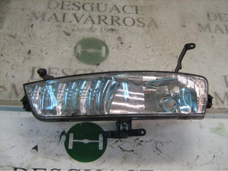 Recambio de faro antiniebla izquierdo para hyundai accent (mc) gls full crdi referencia OEM IAM 922011E000  