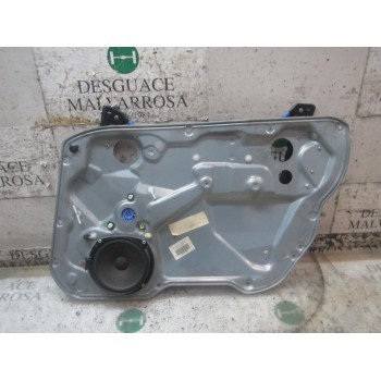 ELEVALUNAS DELANTERO DERECHO 