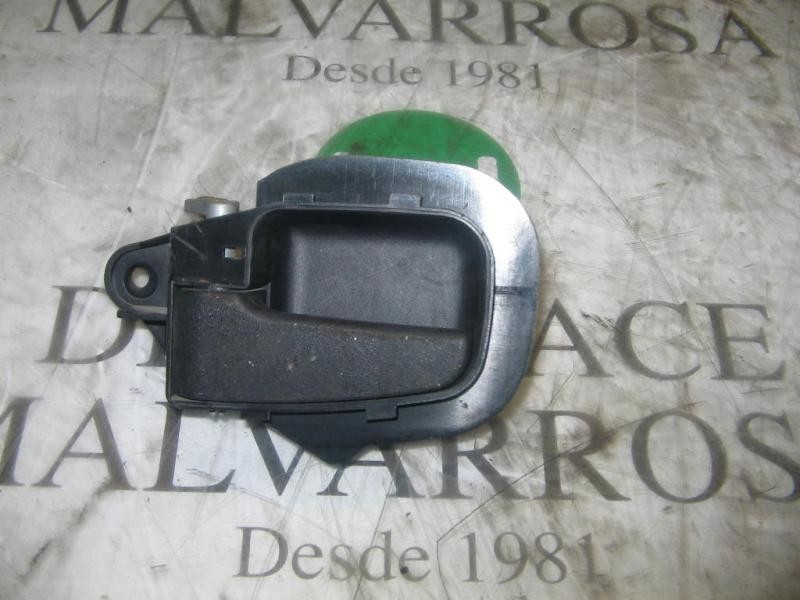 Recambio de maneta interior delantera izquierda para bmw serie 3 berlina (e36) 318i referencia OEM IAM 51211960807  