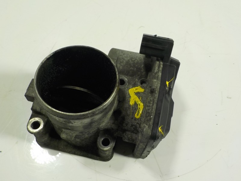 Recambio de caja mariposa para kia sorento drive 2wd referencia OEM IAM  351002F000 