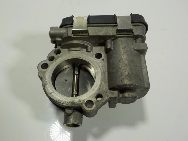 Recambio de caja mariposa para seat arona 1.0 tsi referencia OEM IAM 04C133062C 04C133062C 