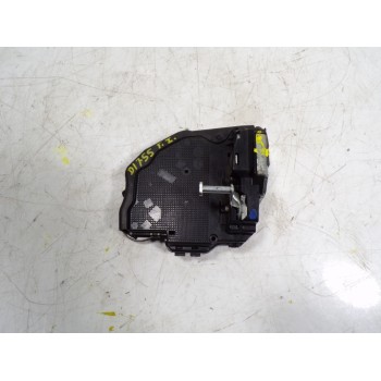 CERRADURA PUERTA TRASERA IZQUIERDA 690600F030 