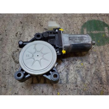 MOTOR ELEVALUNAS TRASERO DERECHO 824601M000 262104690 262104690
