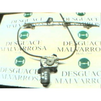 ELEVALUNAS DELANTERO DERECHO 