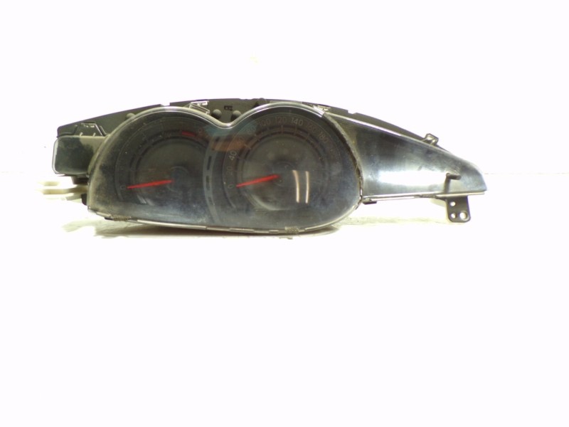 Recambio de cuadro instrumentos para toyota verso 1.6 d-4d cat referencia OEM IAM 838000F520 838000F520 MB2574902744