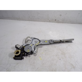 ELEVALUNAS DELANTERO DERECHO 698100F021 857100F0 C3942710