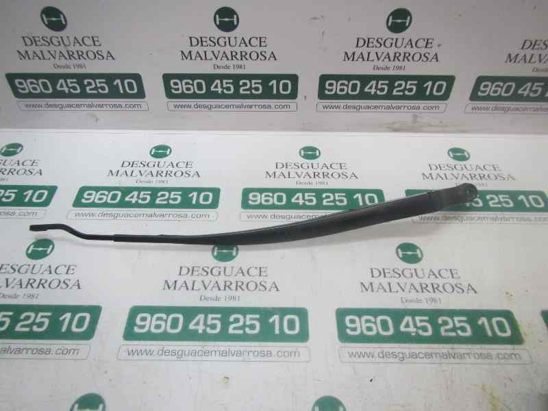 Recambio de brazo limpia delantero derecho para toyota prius+ 1.8 16v (híbrido) referencia OEM IAM 8521147151  