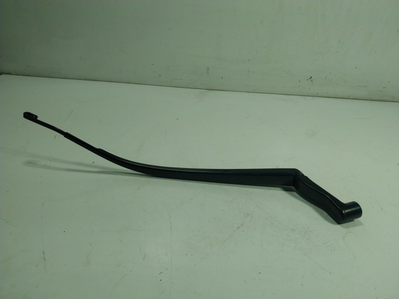 Recambio de brazo limpia delantero derecho para mazda 2 hatchback (dl, dj) 1.5 skyactiv-g (djlfs) referencia OEM IAM   