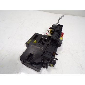 CAJA RELES / FUSIBLES A2129005001 5DK00962049 5DK00962049