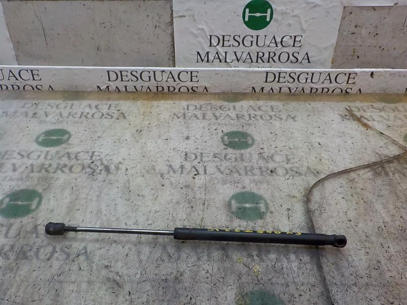 Recambio de amortiguadores maletero / porton para mitsubishi colt berlina 3 (cz) referencia OEM IAM   