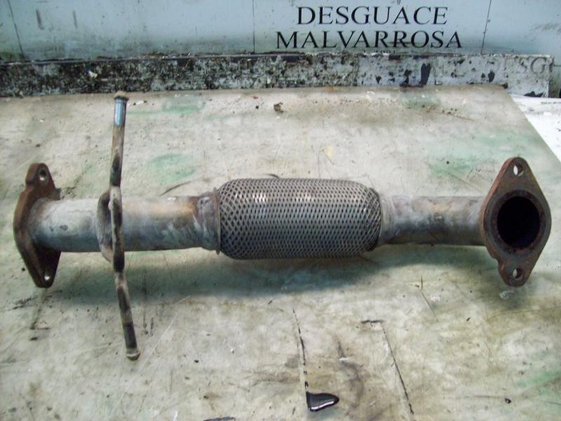Recambio de salida colector para ford focus berlina (cap) ghia referencia OEM IAM   