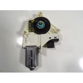 MOTOR ELEVALUNAS DELANTERO DERECHO 8K0959802A 8K0959802 966934100