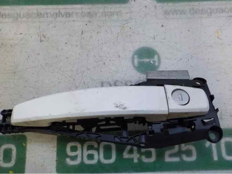 Recambio de maneta exterior delantera izquierda para opel mokka x 1.6 cdti dpf referencia OEM IAM 92233089  