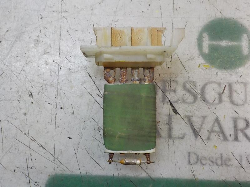 Recambio de resistencia calefaccion para peugeot 207 1.4 referencia OEM IAM 6441V8  