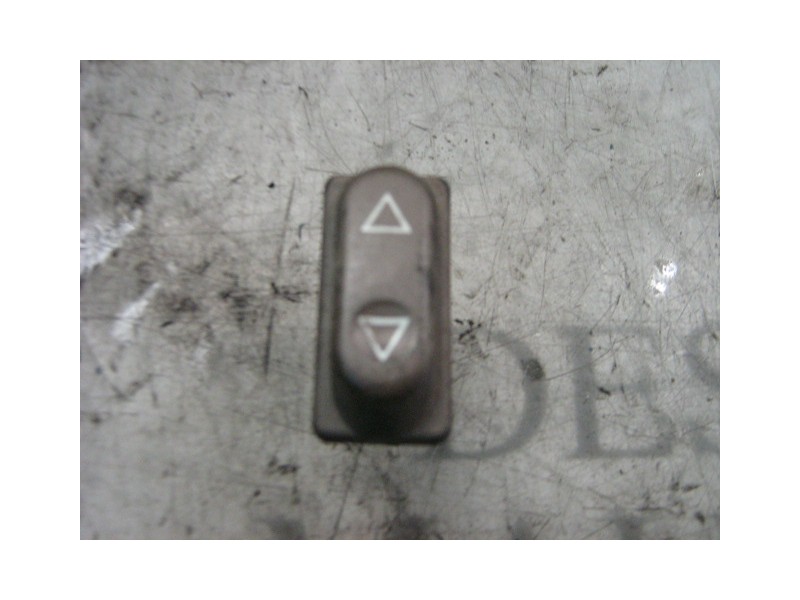 Recambio de mando elevalunas delantero derecho para peugeot 306 berlina 3/5 puertas (s1) xt referencia OEM IAM   