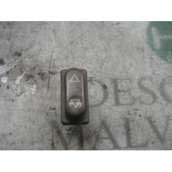 MANDO ELEVALUNAS TRASERO IZQUIERDO 