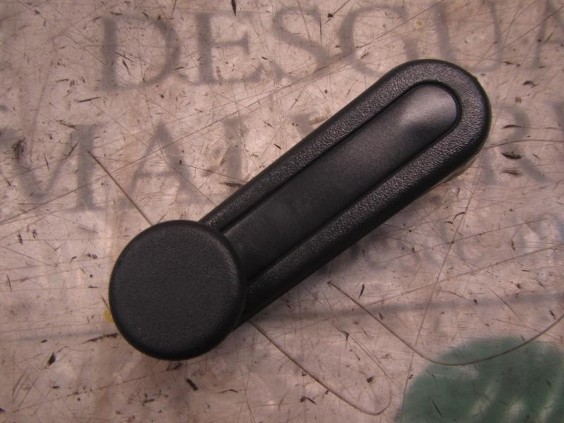 Recambio de maneta elevalunas trasera derecha para toyota yaris (ksp9/scp9/nlp9) sol referencia OEM IAM 6926002020B2  