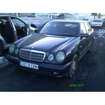 MERCEDES-BENZ CLASE E (W210) BERLINA DIESEL