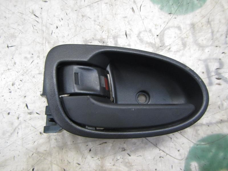 Recambio de maneta interior trasera izquierda para toyota yaris (ksp9/scp9/nlp9) sol referencia OEM IAM 692060D090B0  