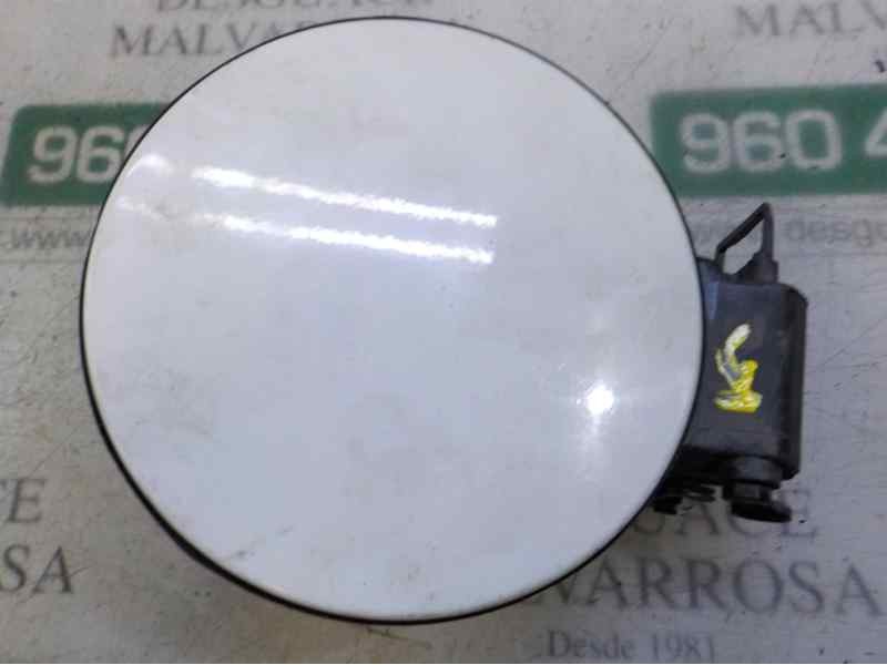 Recambio de tapa combustible para opel mokka x 1.6 cdti dpf referencia OEM IAM 95913056  