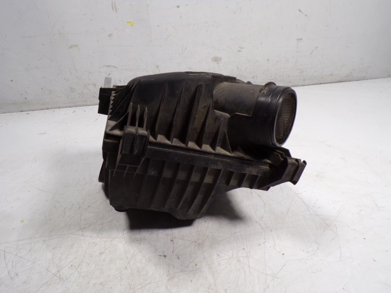 Recambio de filtro aire para toyota verso 1.6 d-4d cat referencia OEM IAM 17700YV020 10543510 10543510