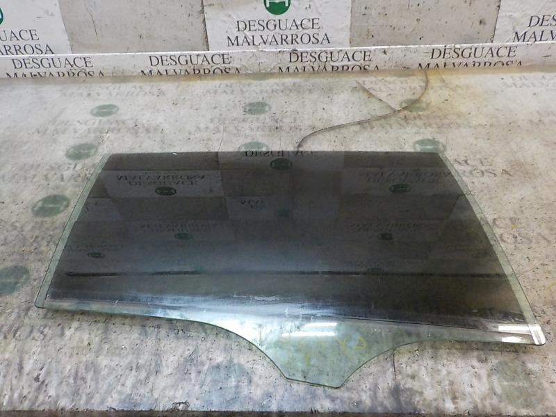 Recambio de cristal puerta trasero derecho para mercedes-benz clase r (w251) 3.0 cdi cat referencia OEM IAM A2517350410  