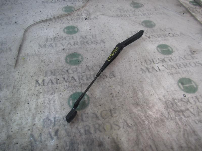 Recambio de brazo limpia delantero izquierdo para ford fiesta (ccn) trend referencia OEM IAM 2026776  
