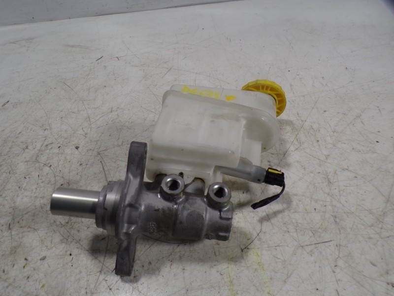 Recambio de bomba freno para jeep compass ii 2.0 m-jet cat referencia OEM IAM   
