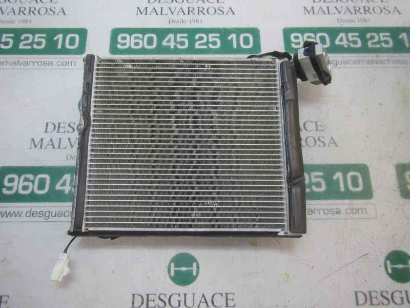 Recambio de evaporador aire acondicionado para toyota prius+ 1.8 16v (híbrido) referencia OEM IAM 8850147060  