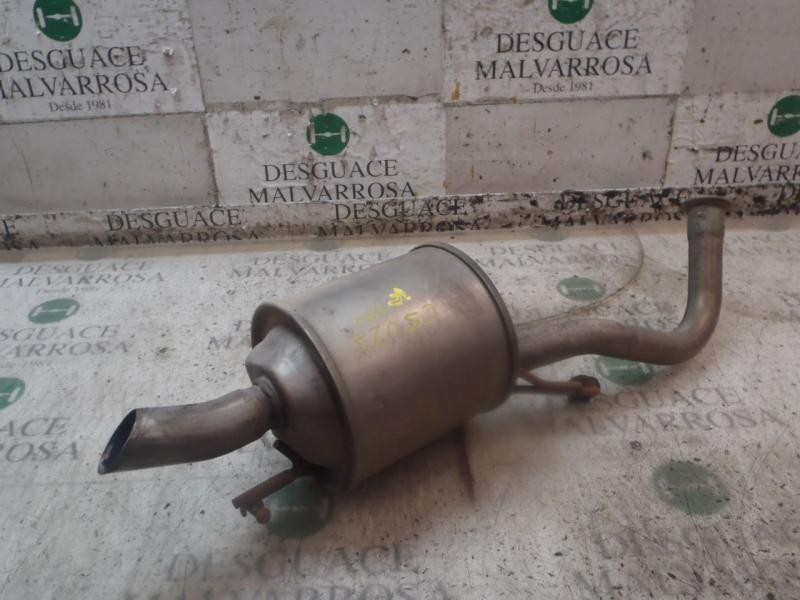 Recambio de silenciador trasero para toyota yaris (ksp9/scp9/nlp9) sol referencia OEM IAM 174300N032  