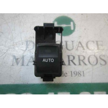 MANDO ELEVALUNAS DELANTERO DERECHO 8481033120 