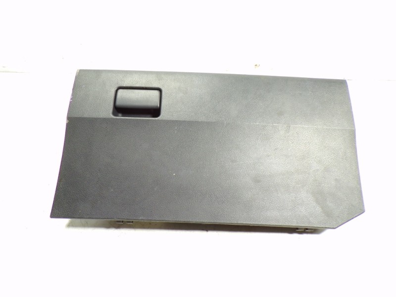 Recambio de guantera para toyota verso 1.6 d-4d cat referencia OEM IAM 555500F050B0  