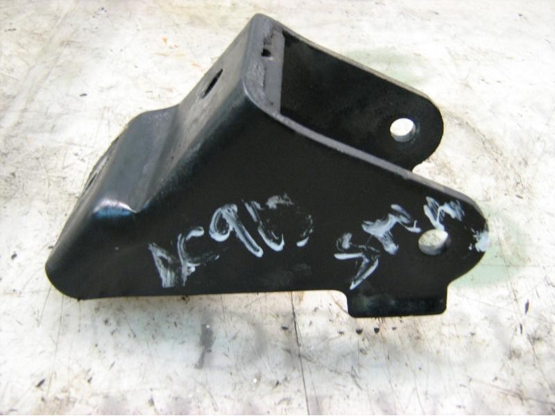 Recambio de soporte motor derecho para kia rio 1.4 ex1 referencia OEM IAM   