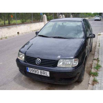 VOLKSWAGEN POLO BERLINA (6N2)