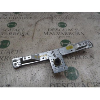 ELEVALUNAS TRASERO DERECHO 