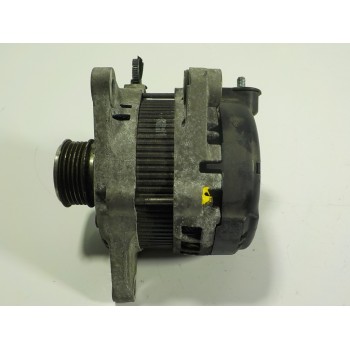 ALTERNADOR 373002A900 