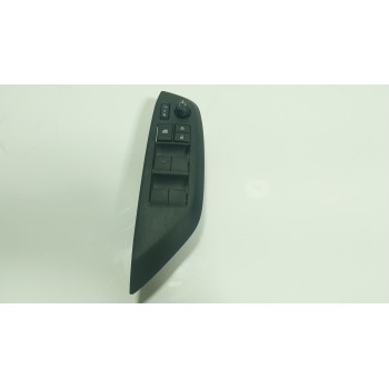 MANDO ELEVALUNAS DELANTERO IZQUIERDO 8404002550 8404002550 