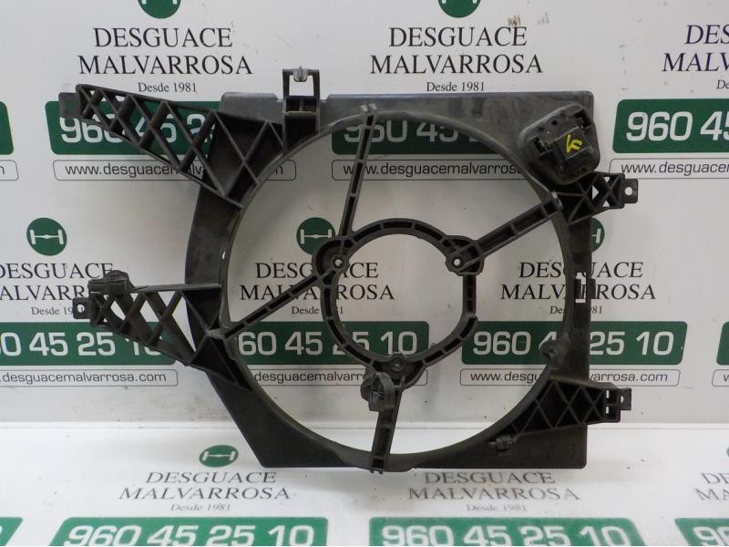 Recambio de canalizador aire para renault twingo dynamique referencia OEM IAM   