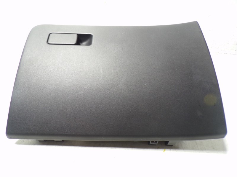 Recambio de guantera para hyundai tucson 1.6 crdi referencia OEM IAM 84510N7000NNB  