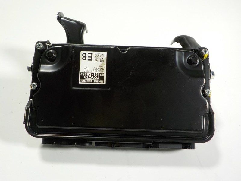 Recambio de modulo electronico para toyota yaris 1.5 vvti hev referencia OEM IAM 89661K0081 89661K0082 