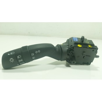 MANDO LUCES 8432902040 02D7017J910 