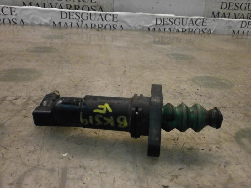 Recambio de bombin embrague para seat leon (1m1) 1.9 tdi referencia OEM IAM   