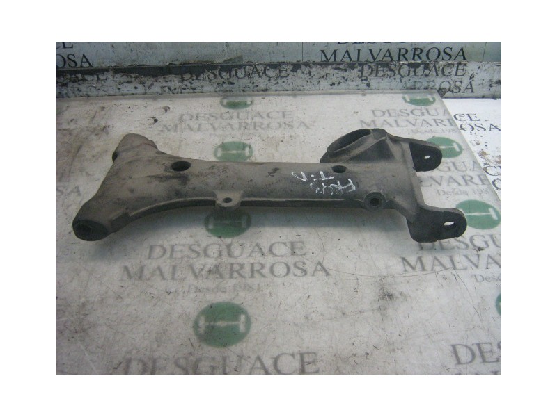 Recambio de brazo suspension inferior trasero derecho para jaguar xj6/12 3.2 xj6 referencia OEM IAM   