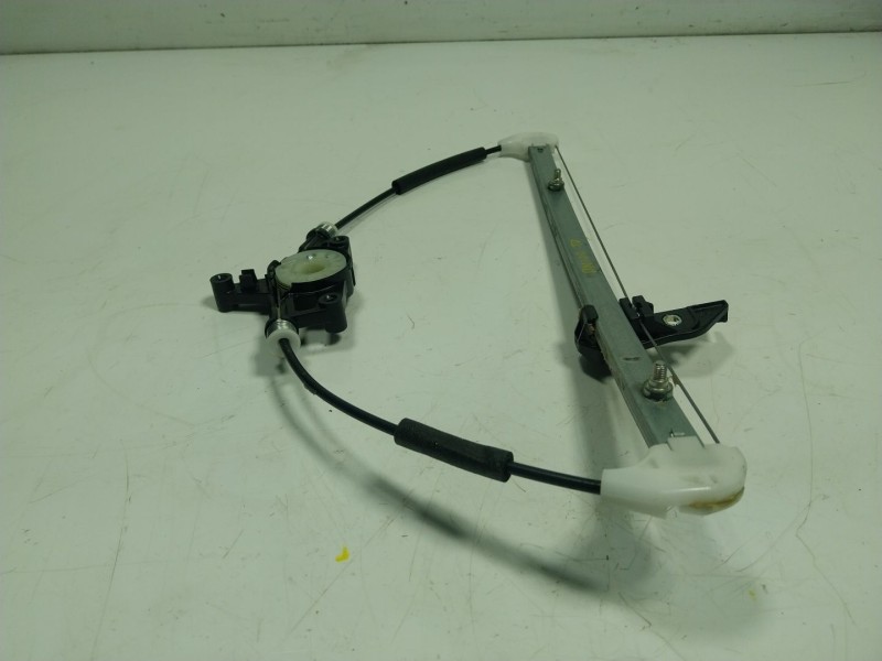 Recambio de elevalunas trasero derecho para mazda 2 hatchback (dl, dj) 1.5 skyactiv-g (djlfs) referencia OEM IAM   