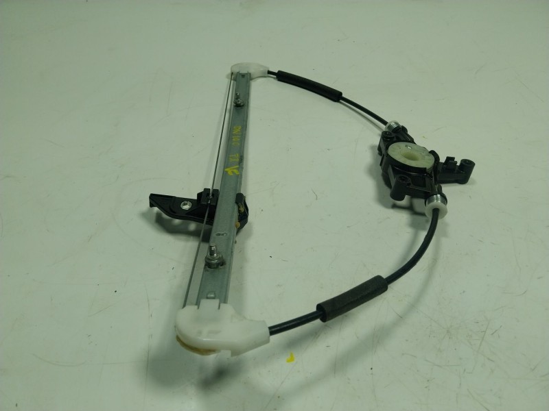 Recambio de elevalunas trasero izquierdo para mazda 2 hatchback (dl, dj) 1.5 skyactiv-g (djlfs) referencia OEM IAM   