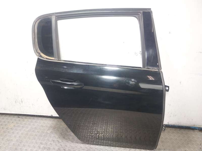 Recambio de puerta trasera derecha para peugeot 308 ii (lb_, lp_, lw_, lh_, l3_) 1.6 hdi / bluehdi 115 referencia OEM IAM 980216