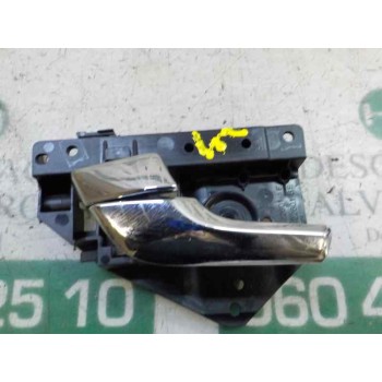 MANETA INTERIOR DELANTERA IZQUIERDA C2D4092 