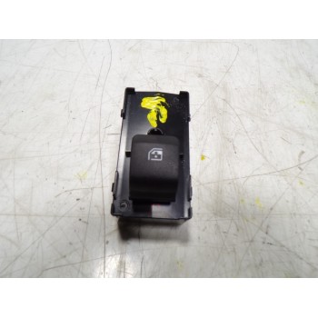 MANDO ELEVALUNAS DELANTERO DERECHO 93581N70504X 93581N70504X 