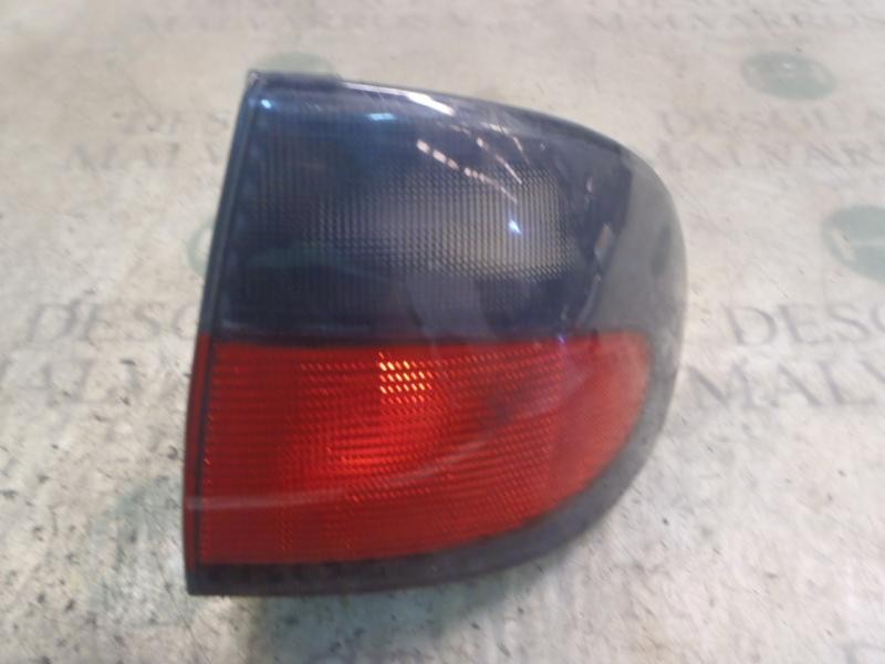 Recambio de piloto trasero derecho para renault megane i classic (la0) 1.6 referencia OEM IAM   