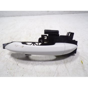 MANETA EXTERIOR DELANTERA IZQUIERDA 826A1N7000 